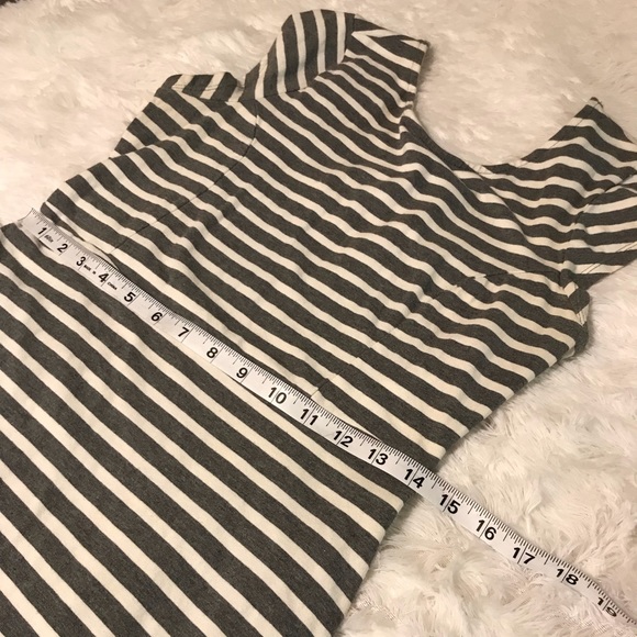 Old Navy Summer Dress - Picture 7 of 8